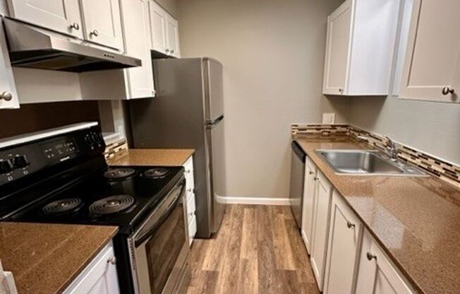 1 bed, 1 bath, 633 sqft, $1,600, Unit Unit 25