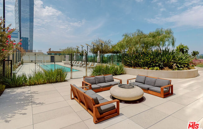 2 beds, 2 baths, 1,290 sqft, $4,900, Unit 2608