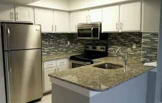 ONE BEDROOM ONE BATHROOM!  WATERFRONT COMMUNITY!