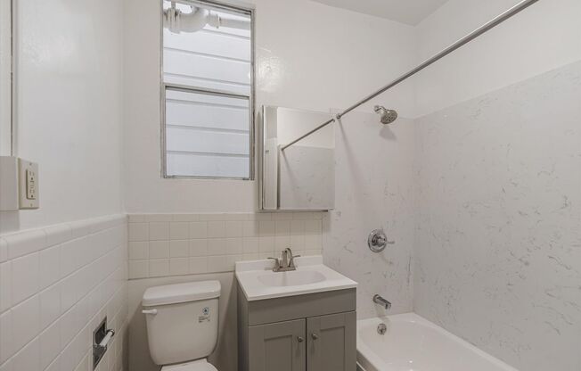 Studio, 1 bath, $2,495, Unit 105