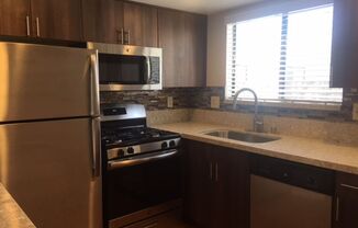 2 beds, 1 bath, 900 sqft, $2,545, Unit 1