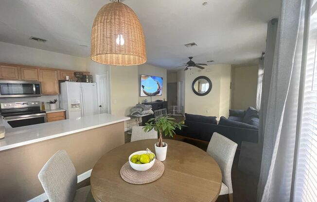 2 beds, 2.5 baths, $2,195, Unit # 1219