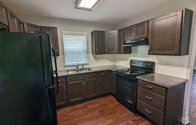 2BD/2BA-Mooresville- Landscaping Included