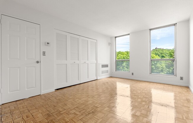 2 beds, 2 baths, 1,050 sqft, $4,050, Unit 523