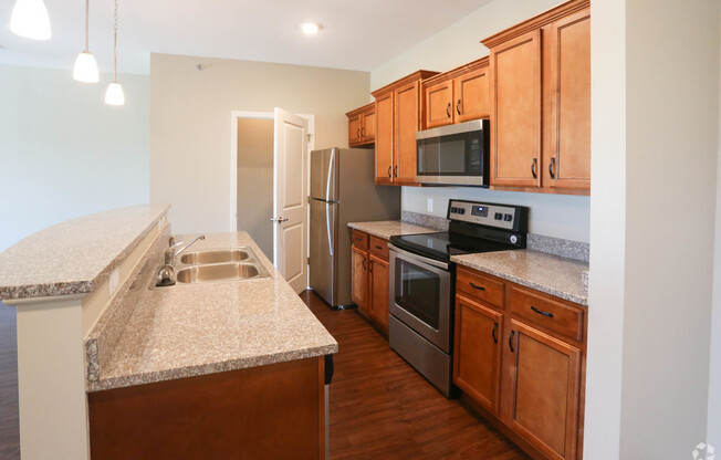 1 bed, 1 bath, 795 sqft, $1,465, Unit 311TA