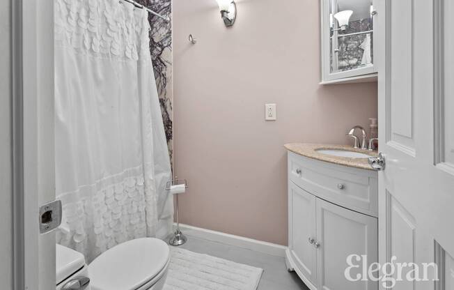 4 beds, 3 baths, 971 sqft, $10,900, Unit 8IJ