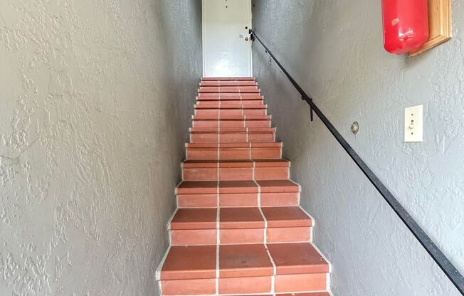 2053 Central Ave (LO)