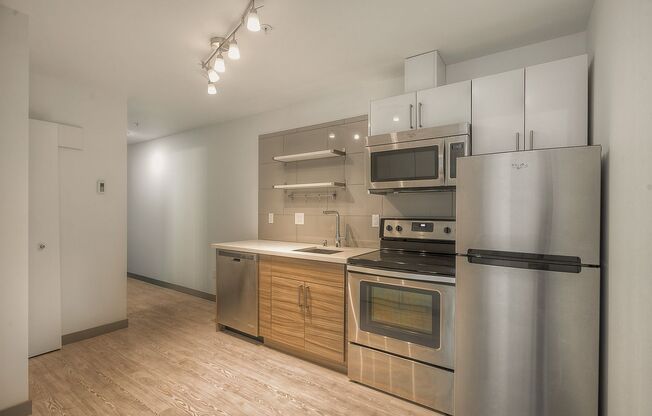 1 bed, 1 bath, 525 sqft, $2,150, Unit 218