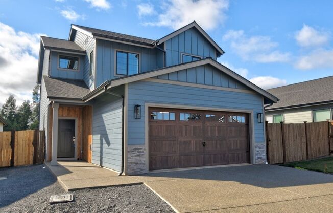 Brand New Home in Winlock