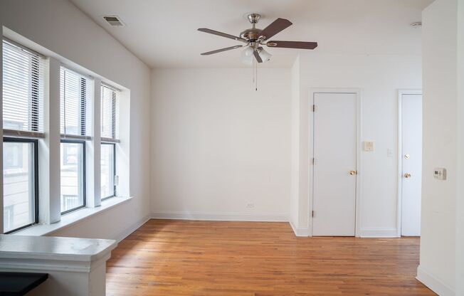 1 bed, 1 bath, 400 sqft, $1,575, Unit 3152-1