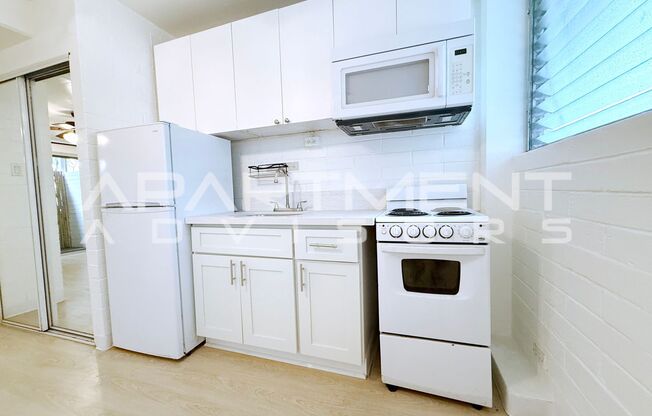 Studio, 1 bath, $1,495, Unit Unit 14