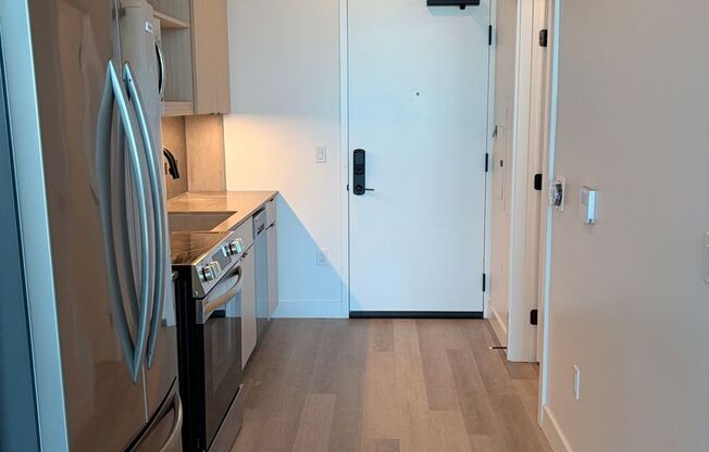 Studio, 1 bath, 422 sqft, $2,495, Unit 908