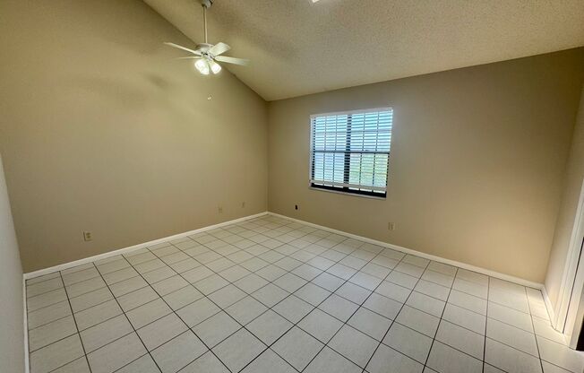 3 beds, 2.5 baths, $1,550