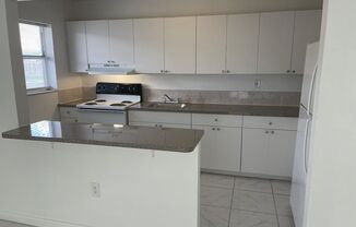 1 bed, 1 bath, 669 sqft, $1,200, Unit 631-202    (R)