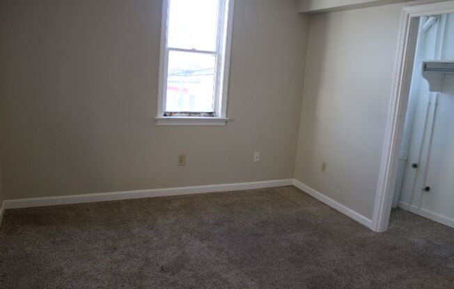 1 bed, 1 bath, $775, Unit 1st Floor