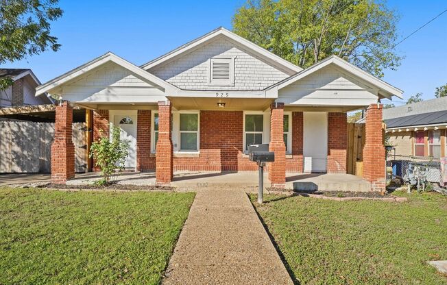 927 & 929 S Rosemont Ave