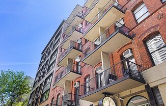 10 E 13 ST