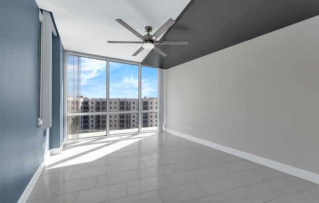 2 beds, 2 baths, $2,850, Unit #1911