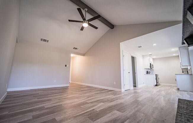 Updated 4 Bed / 2 Bath Home in Northwest San Antonio