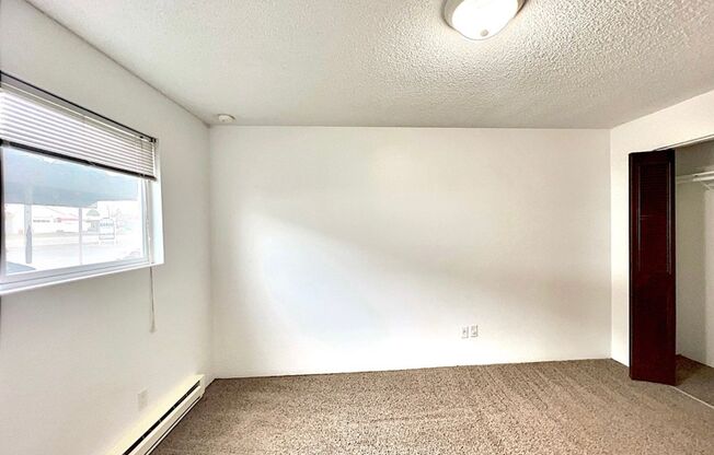 1 bed, 1 bath, 655 sqft, $1,033, Unit A3