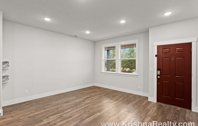 Exceptional 3BD* 2.5 BA* home in the North Bethany Ridgeline Community!