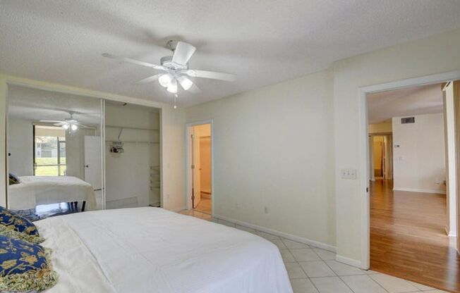 3 beds, 2 baths, $2,950, Unit # B