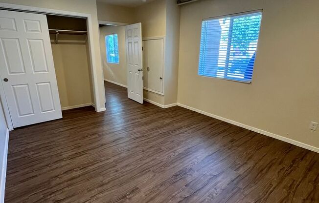 3 beds, 1 bath, 1,450 sqft, $1,750, Unit Unit A