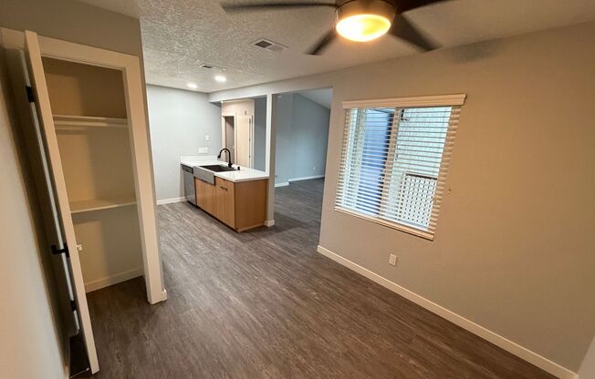 2 beds, 2 baths, 980 sqft, $2,655, Unit K206