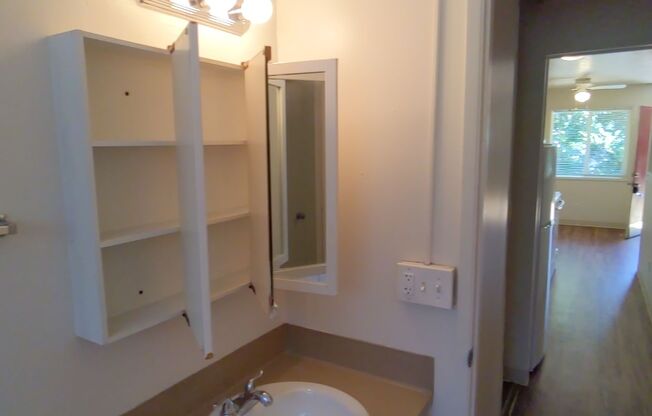 1 bed, 1 bath, 650 sqft, $1,168.75, Unit 3515-14