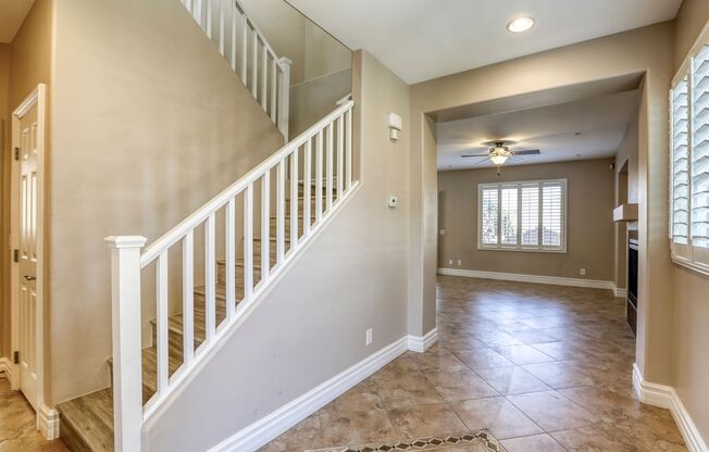 Beautiful 2 Story Home in Rhodes Ranch