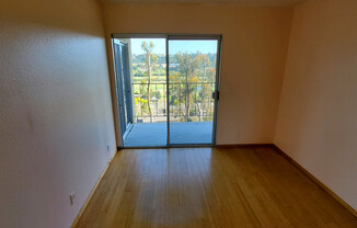 2 beds, 2 baths, $2,495, Unit # 11