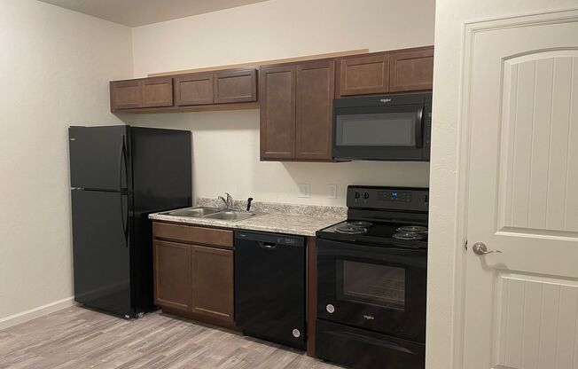 Studio, 1 bath, 455 sqft, $950, Unit #209