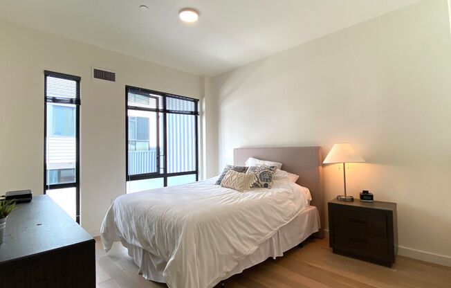 3 beds, 2 baths, $6,295, Unit Unit 2