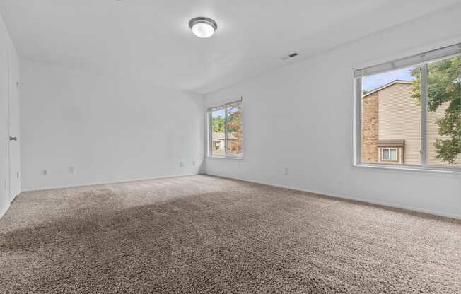 Large Window at Edge At Farmington Hills - Farmington Hills, MI, Farmington Hills, MI