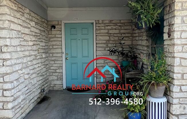 Available July 12: Duplex Close to Texas State Bus Stop