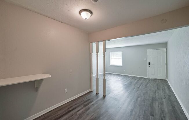 2 beds, 1 bath, $1,325