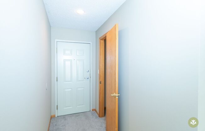 1 bed, 1 bath, 740 sqft, $955, Unit CC-7