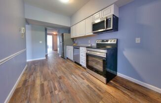 5529 Pershing