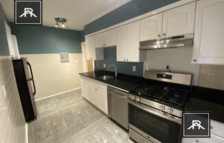 28 CHISWICK RD