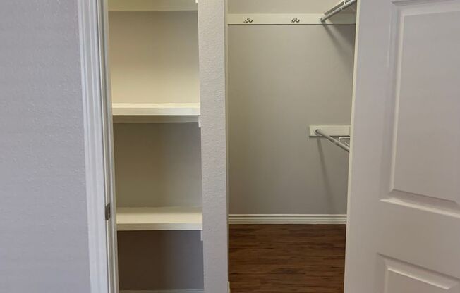 1 bed, 1 bath, 703 sqft, $850, Unit 1704