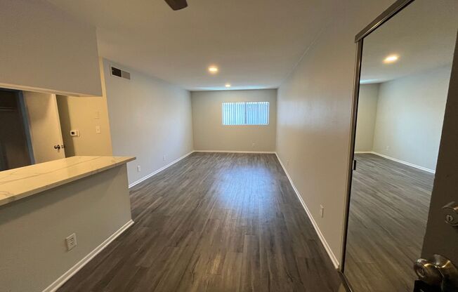 1 bed, 1 bath, 695 sqft, $1,648, Unit 326
