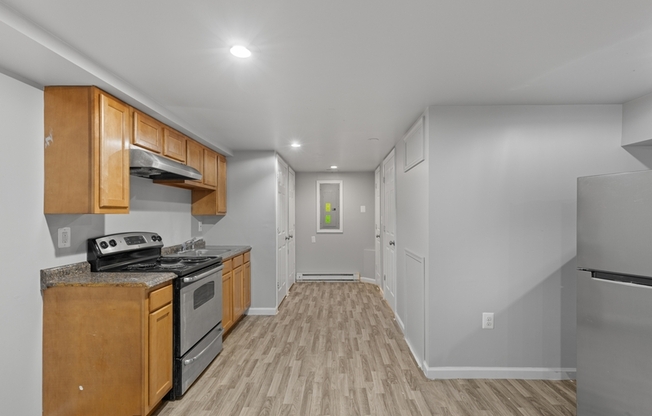 1005 N ARLINGTON AVE