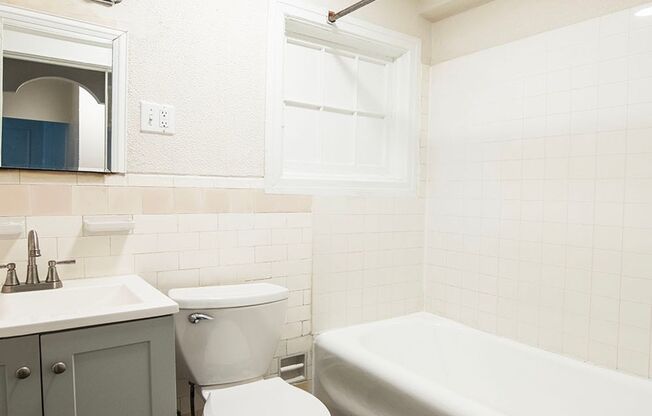 1 bed, 1 bath, 650 sqft, $1,299, Unit 103-A102