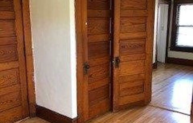 11 North Franklin Street