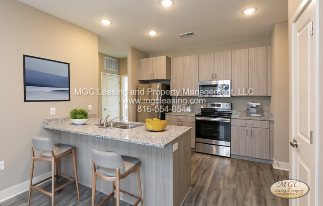 1 bed, 1 bath, 650 sqft, $1,109, Unit 5620-1A NE 80th Ter