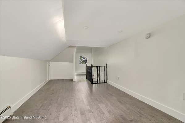 304 CROMWELL AVE