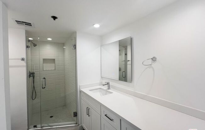 2 beds, 2.5 baths, 1,791 sqft, $6,500, Unit 1117