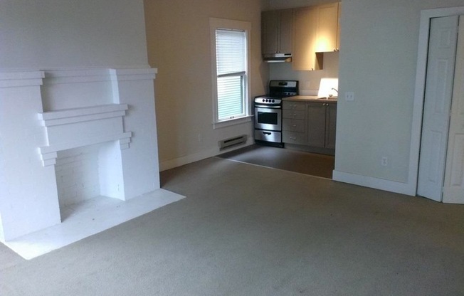 1419 Boylston Ave