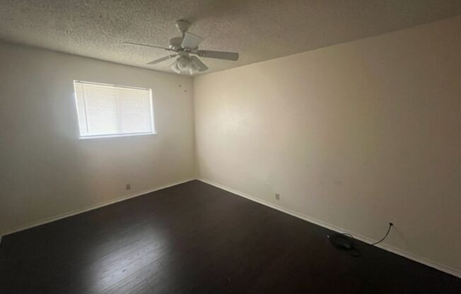 2 beds, 1.5 baths, 1,052 sqft, $1,350, Unit A