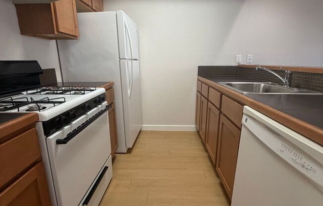 1 bed, 1 bath, 750 sqft, $1,100, Unit ABB-2-101